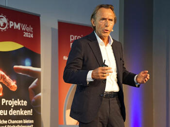 Lernen Sie aus der Zukunft! Mit KI und Digitalisierung zum neuen Mindset 
